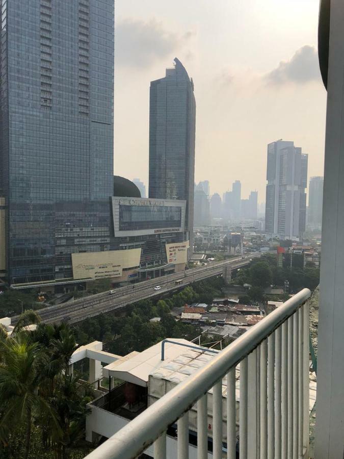 Startegis Di Mega Kuningan Pangsapuri